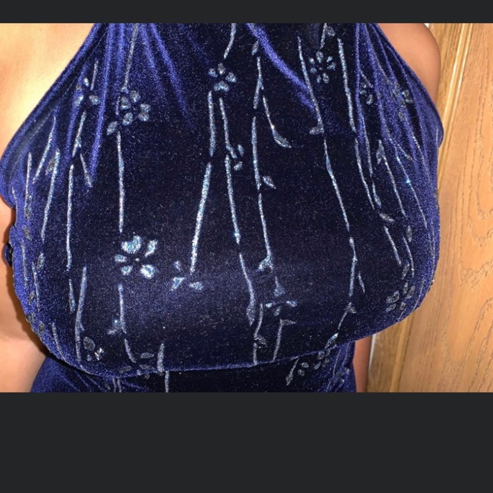 Blue dress